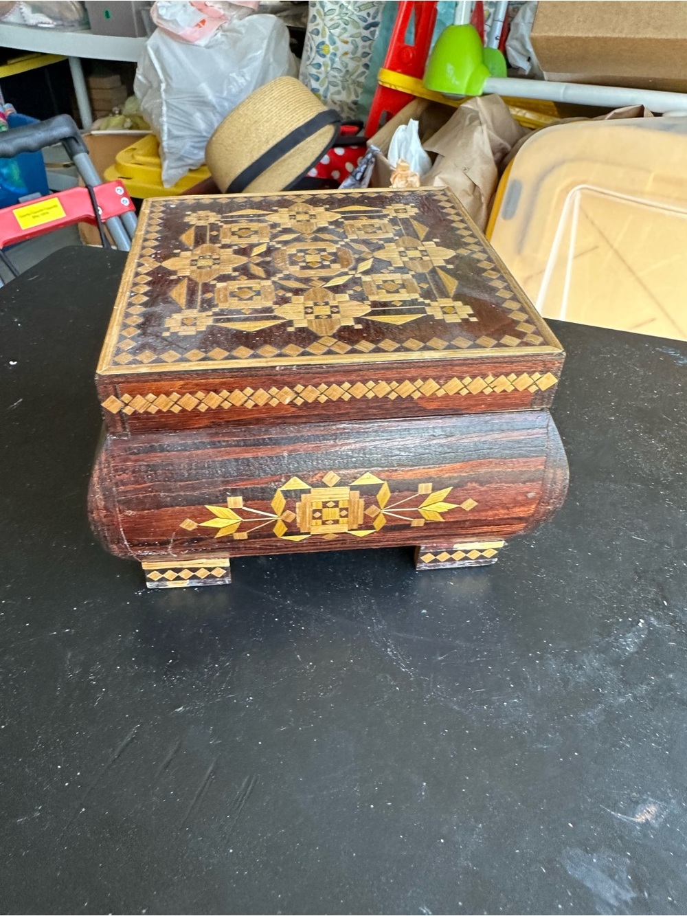 Source Unknown Brown and Gold Inlay Decorative Jewelry Box